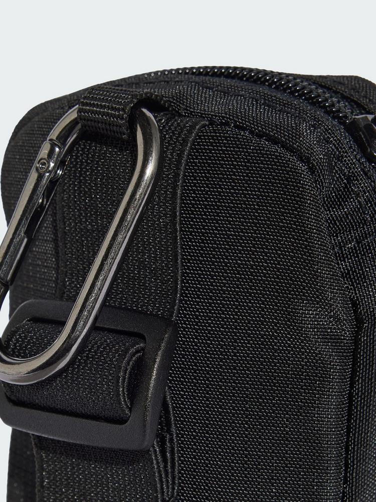 adidas adidas TRAINING DEFENDER GYM TASCHE MIT Umh&auml;ngetasche - Black / White - 2 | SportScheck