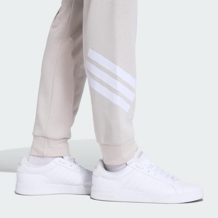 adidas adidas adidas HERREN FRENCH TERRY 3-STREIFEN Trainingshose Herren - Beige - 1 | SportScheck