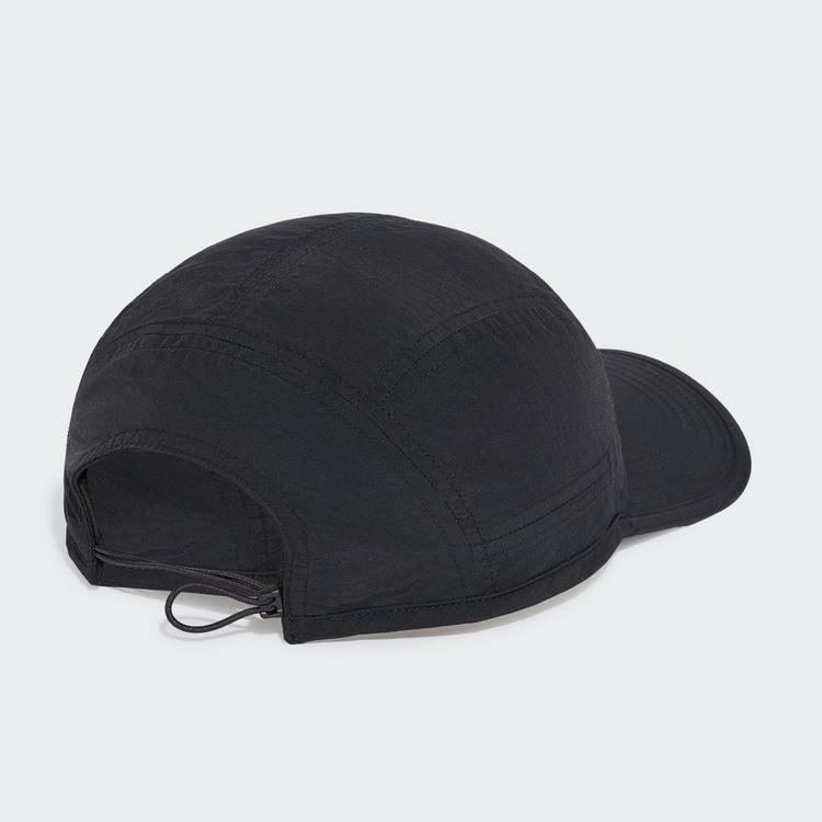 adidas adidas TECH 5 PANEL KAPPE Cap - Black / Trace Grey Metallic - 0 | SportScheck