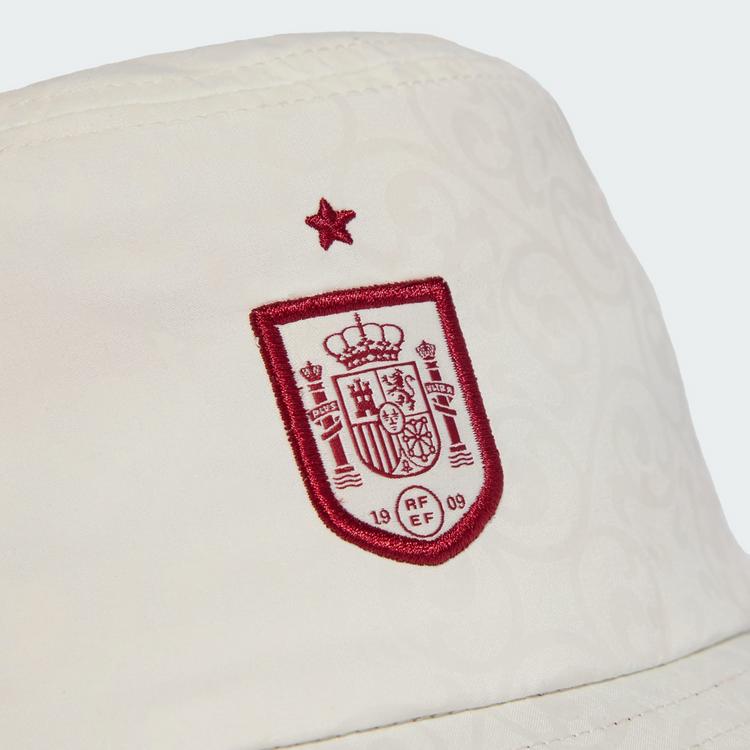 adidas adidas Spanien 26 Stoffhut Hut - Off White / Team Coll Burgundy 2 - 0 | SportScheck