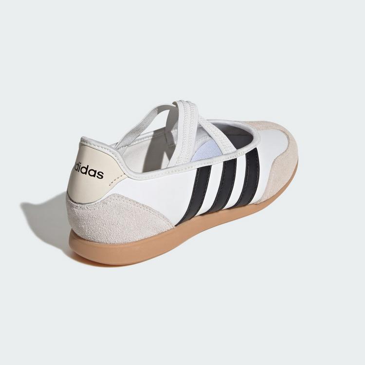 adidas adidas BARREDA MARY JANE SCHUH Sneaker Damen - Core White / Core Black / Gum - 4 | SportScheck