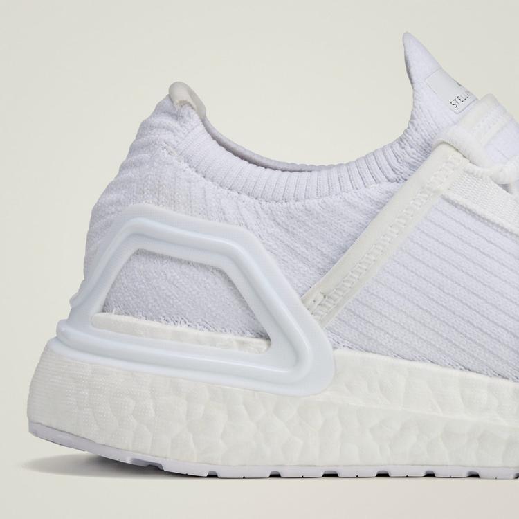 adidas adidas adidas by Stella McCartney Ultraboost Laufschuhe Damen - Cloud White / Cloud White / Cloud White - 7 | SportScheck
