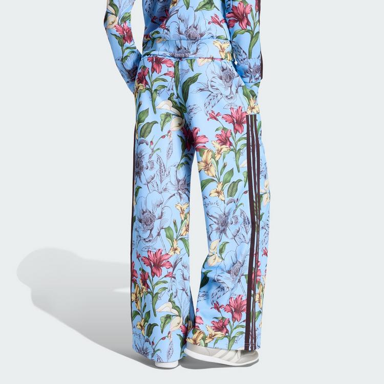adidas adidas ADIDAS X FARM RIO HOUSE OF TIRO Stoffhose Damen - Clear Sky / Black / Multicolor - 1 | SportScheck