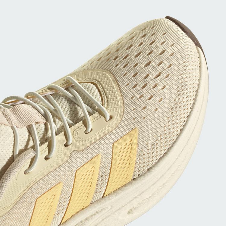 adidas adidas CLOUDFOAM CUXXION RAPIDFIT SCHUH Sneaker Damen - Warm Vanilla / Orange Tint / Sand Strata - 7 | SportScheck