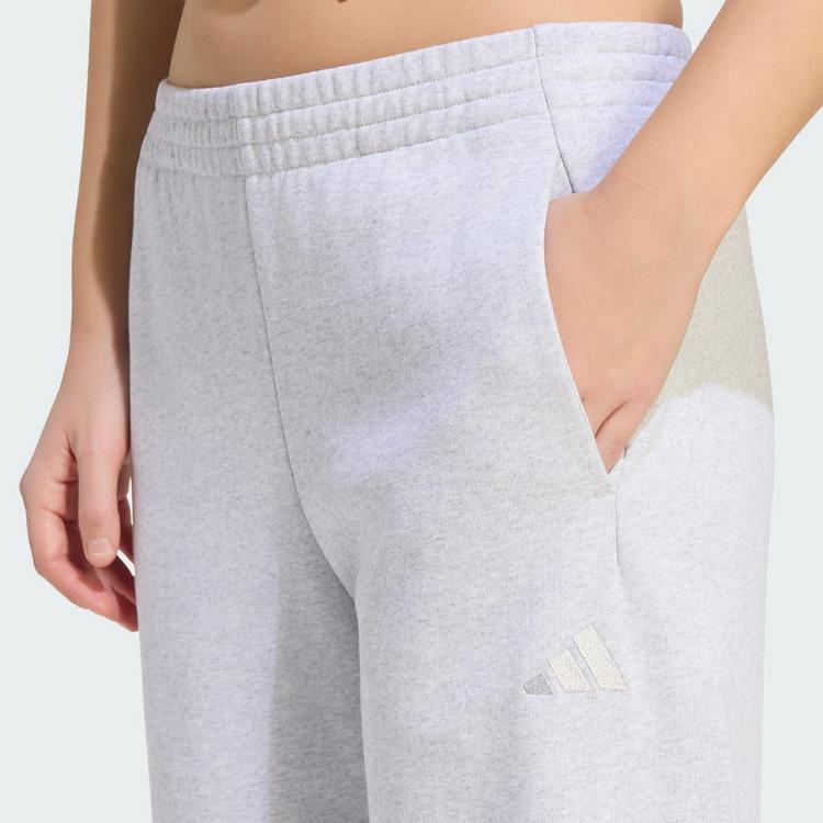 adidas adidas ADIDAS KIT HOSE, KLEINES LOGO, Freizeithose Damen - Light Grey Heather - 0 | SportScheck