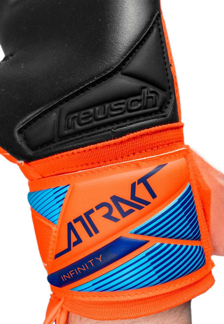 Reusch Reusch Attrakt Infinity Evolution NC Torwarthandschuhe - 2289 shock orang / blue / blac - 4 | SportScheck