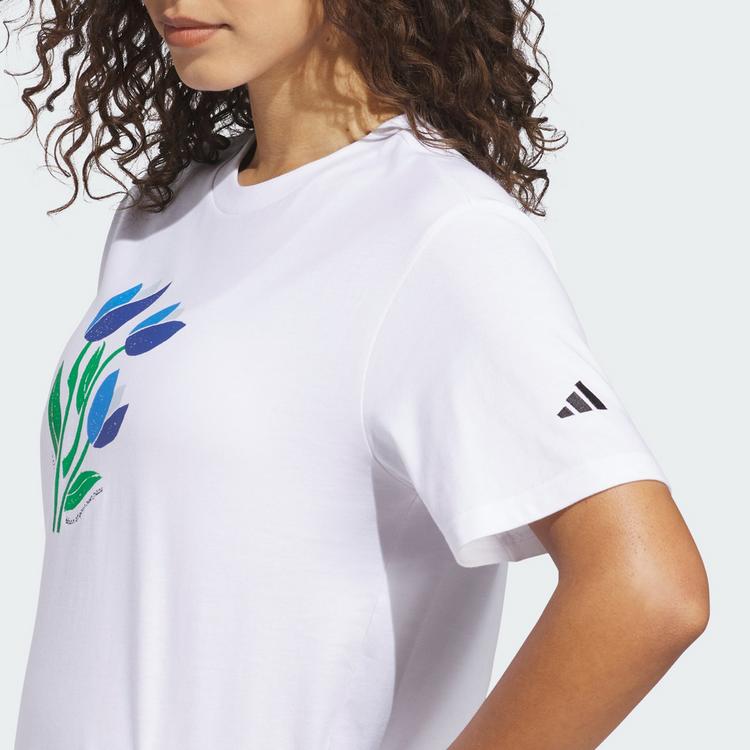 adidas adidas BLOOM AT YOUR OWN PACE GRAFIK T-SHIRT T-Shirt Damen - White - 1 | SportScheck
