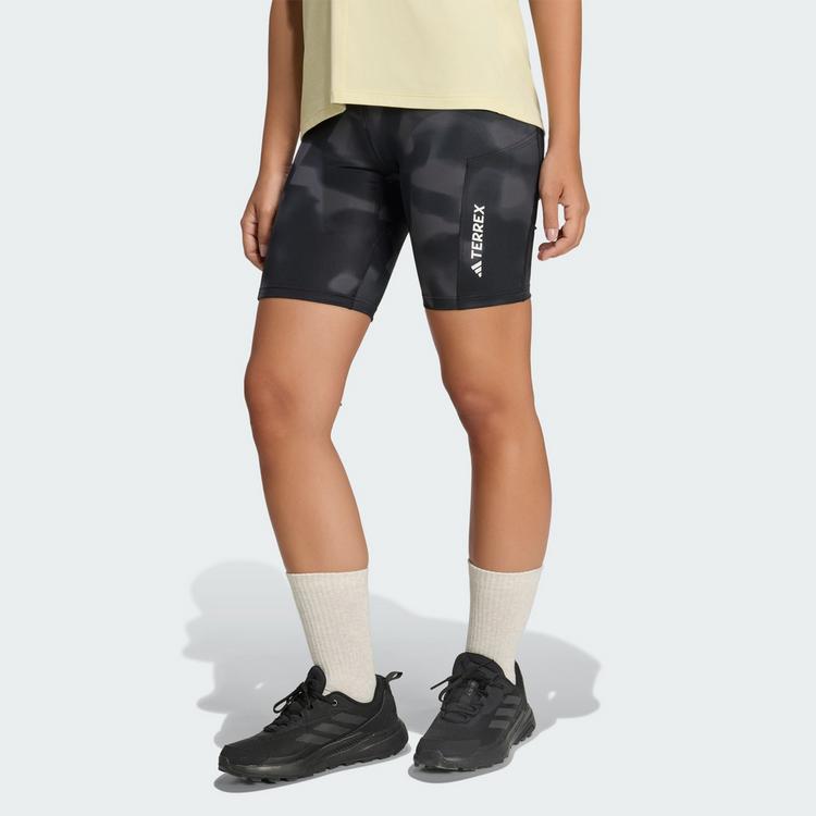 adidas adidas Terrex Multi 8inch Printed Kurze Shorts Damen - Black / Carbon - 0 | SportScheck