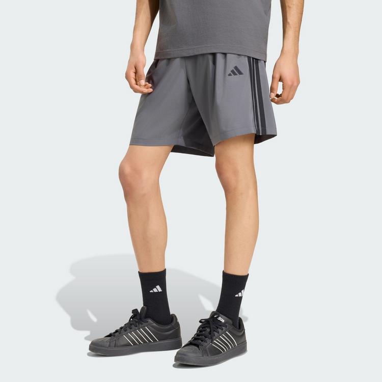 adidas adidas Essentials 3-Streifen Chelsea Lite Shorts Herren - Grey Five / Black - 0 | SportScheck