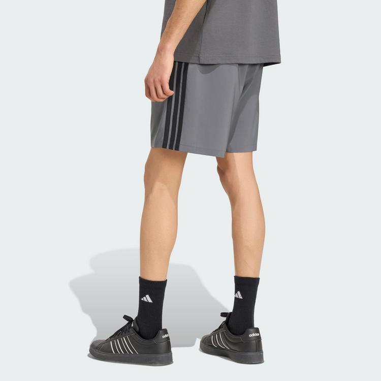 adidas adidas Essentials 3-Streifen Chelsea Lite Shorts Herren - Grey Five / Black - 1 | SportScheck
