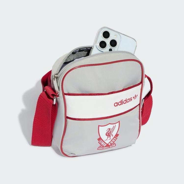 adidas adidas LIVERPOOL FC FESTIVAL-TASCHE Umh&auml;ngetasche - Grey Two / Strawberry Red - 0 | SportScheck