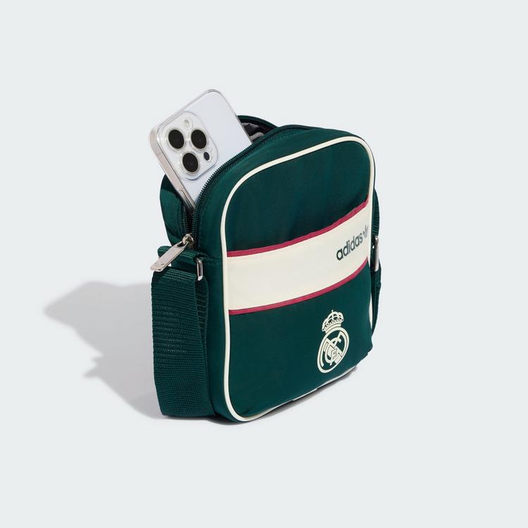 adidas adidas REAL MADRID FESTIVAL TASCHE Sporttasche - Aurora Ivy / Ivory - 0 | SportScheck