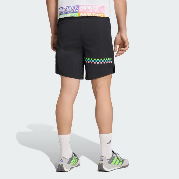 adidas adidas MERCEDES &ndash; AMG PETRONAS FORMULA 1 TEAM Shorts - Black - 1 | SportScheck