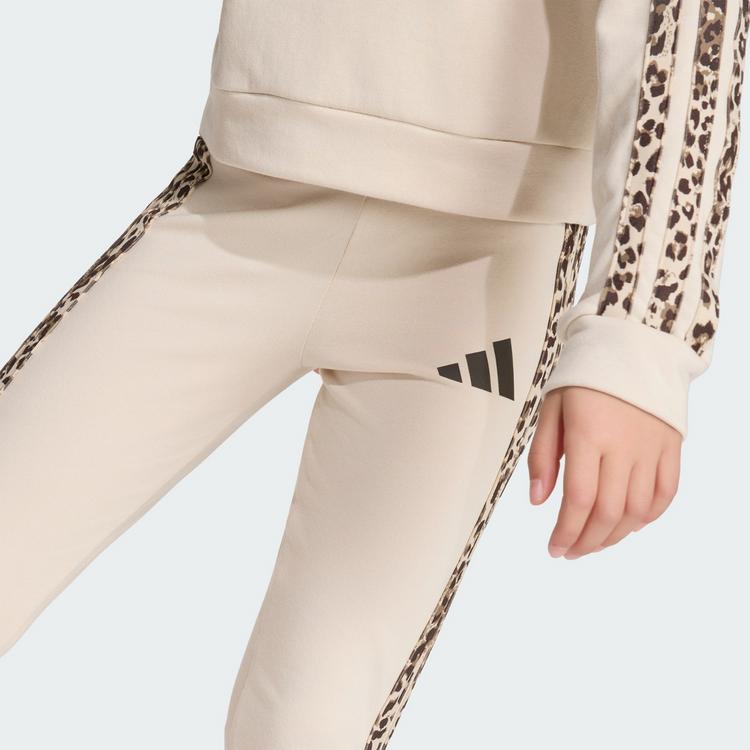 adidas adidas SET, LEGGINGS, ANIMALPRINT Trainingsanzug Kinder - Crystal Linen / Multicolor / Dark Brown - 1 | SportScheck