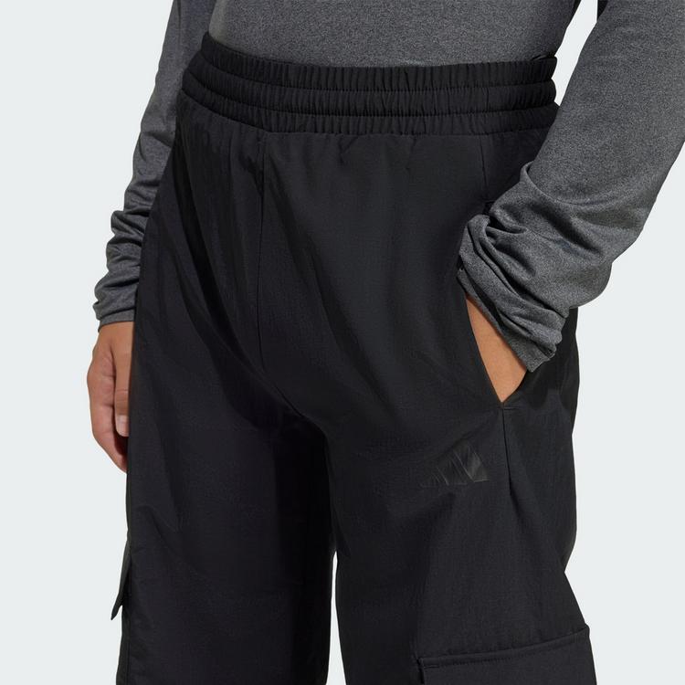 adidas adidas FUTURE ICONS CARGO O-SHAPED HOSE, Cargohose Kinder - Black / Black - 1 | SportScheck
