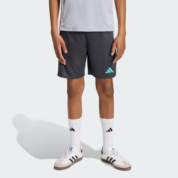 adidas adidas TIRO 26 ESSENTIALS KIDS SHORTS Fu&szlig;ballshorts Kinder - Night Grey / Mint Rush / White - 0 | SportScheck