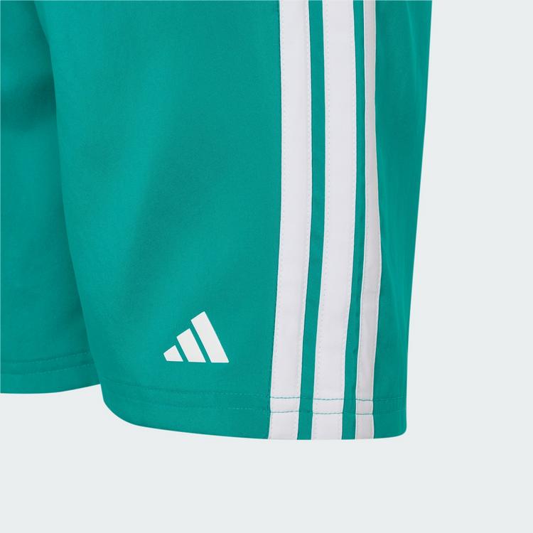 adidas adidas 3-STREIFEN KIDS BADESHORTS Badehose Kinder - Equipment Green / White - 1 | SportScheck
