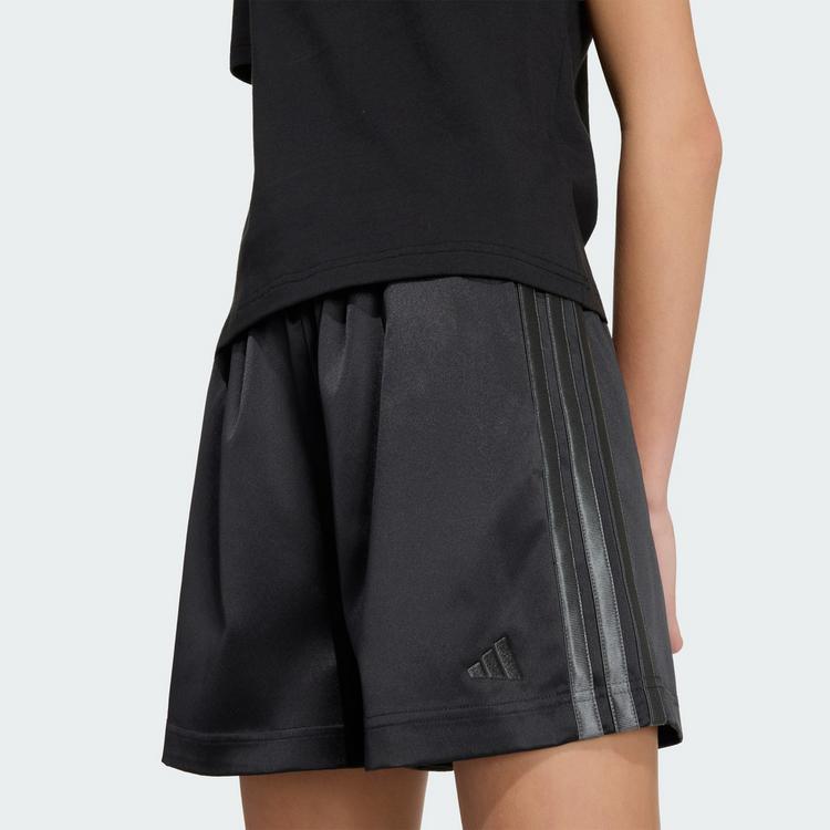 adidas adidas SATIN SHORTS Shorts Kinder - Black / Grey Six - 1 | SportScheck