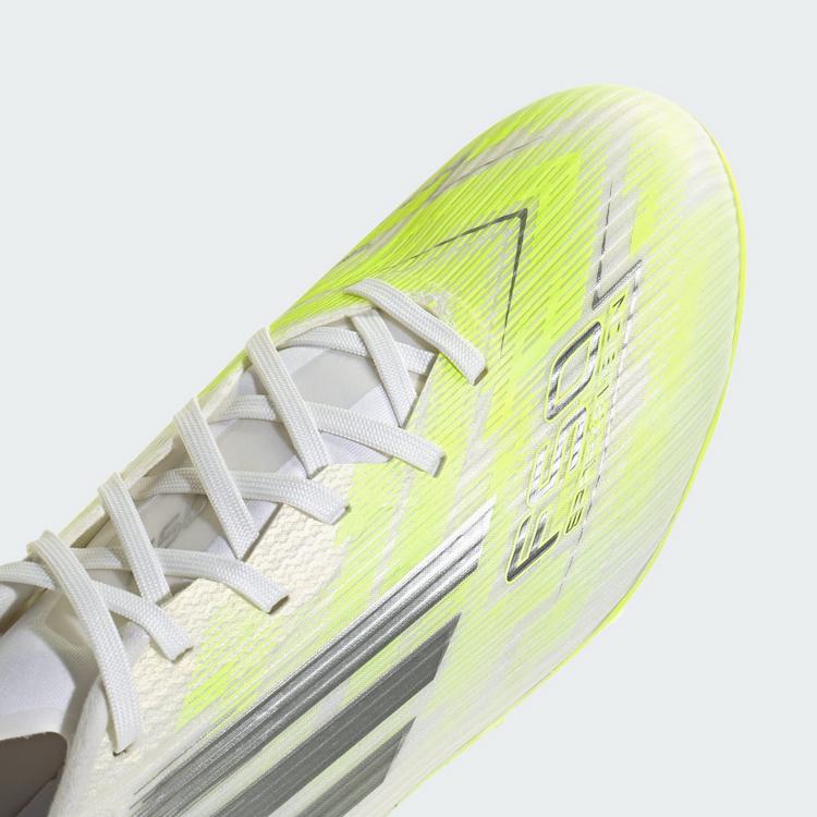 adidas adidas F50 SPARKFUSION LEAGUE Low Fu&szlig;ballschuhe Damen - Cloud White / Iron Metallic / Hi-Res Yellow - 5 | SportScheck
