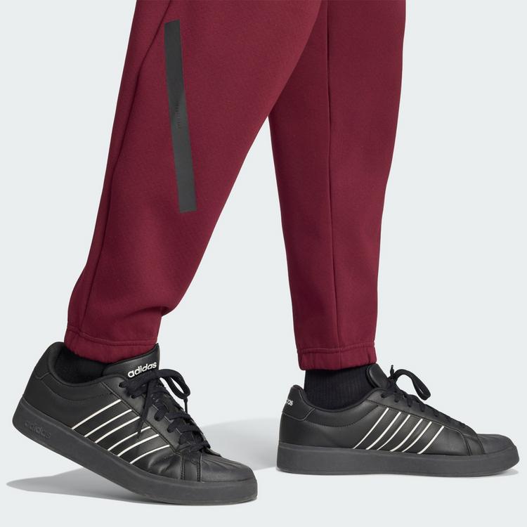 adidas adidas ADIDAS Z.N.E. HOSE Freizeithose Herren - Maroon - 1 | SportScheck