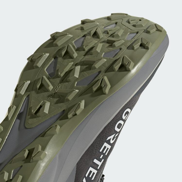 adidas adidas Terrex Tracefinder Plus GORE-TEX Laufschuhe Herren - Grey Five / Grey One / Core Black - 7 | SportScheck