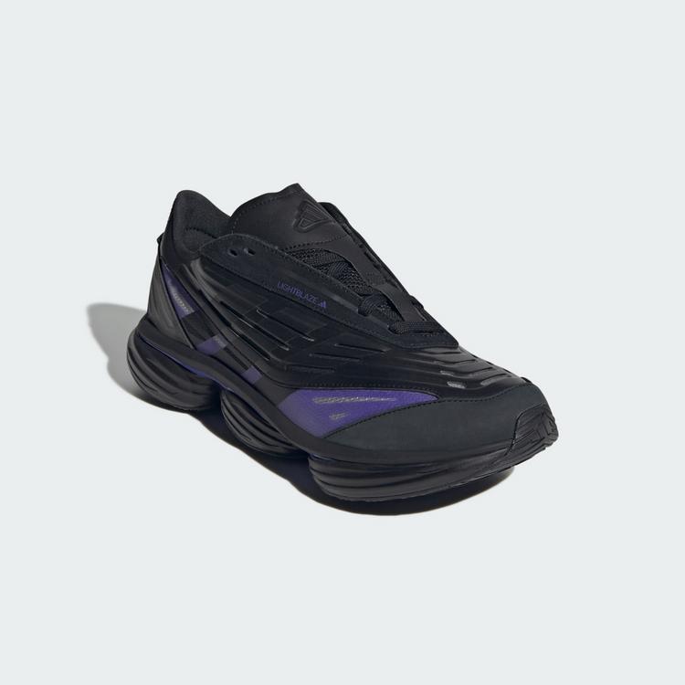 adidas adidas LIGHTBLAZE POD SCHUH Sneaker Herren - Core Black / Core Black / Solar Purple - 3 | SportScheck