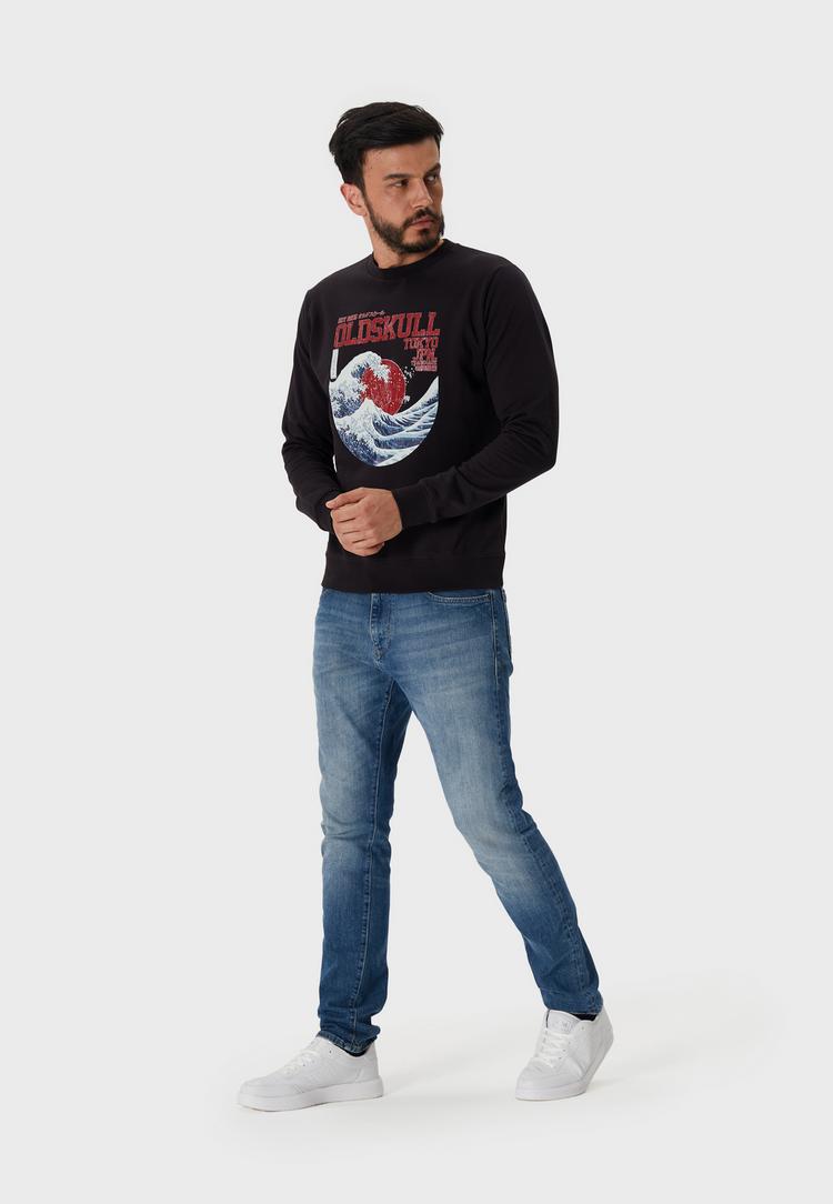 OLDSKULL OLDSKULL Asian Big W Vintage Logo Graphic Sweatshirt Herren - Black - 2 | SportScheck