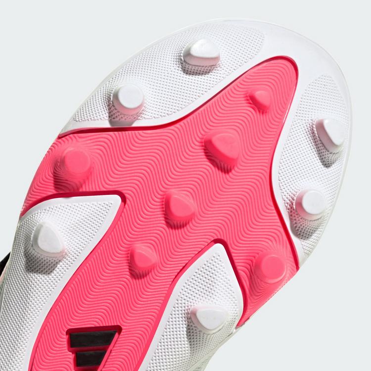 adidas adidas Predator Club Kids Fu&szlig;ballschuh, Fu&szlig;ballschuhe Kinder - Cloud White / Solar Turbo / Core Black - 7 | SportScheck
