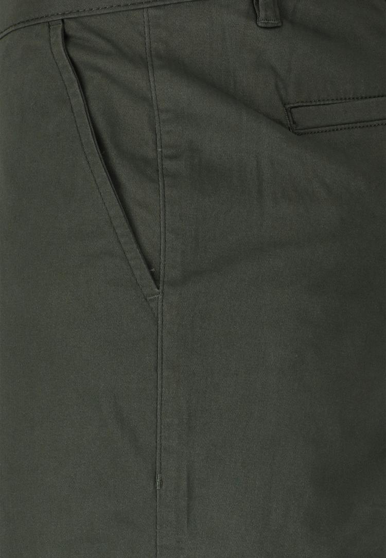 NOU NOU Quentin Shorts Herren - 3274 Dark Emerald - 0 | SportScheck