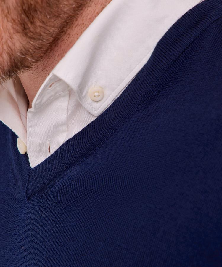 Falke Falke Merino X-Fine V-Neck Strickpullover Herren - space blue (6116) - 4 | SportScheck