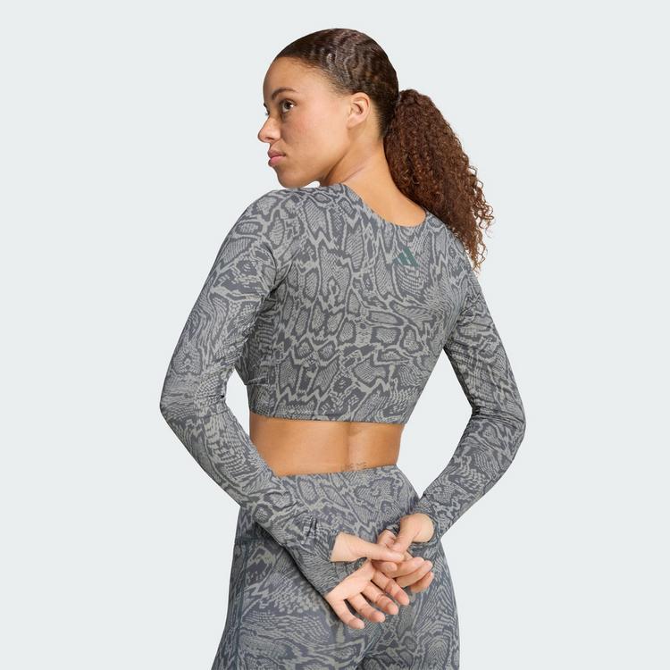 adidas adidas PrimeLift Workout Snake Twist Funktionsshirt Damen - Stone Green / Legend Ivy - 1 | SportScheck
