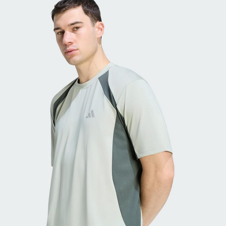adidas adidas TECH APPAREL COLORBLOCK T-SHIRT Funktionsshirt Herren - Halo Green / Legend Ivy - 0 | SportScheck