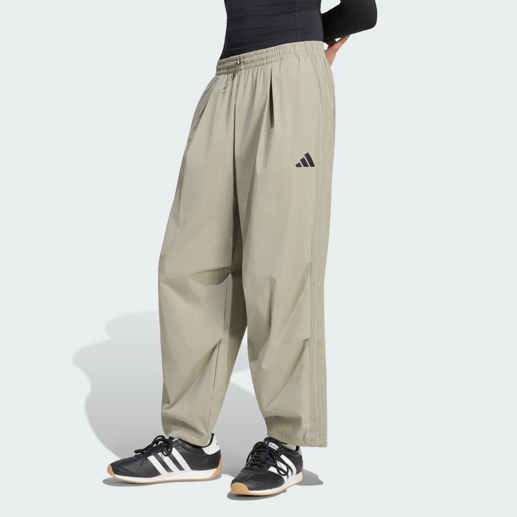 adidas adidas City Tech 3-Streifen-Hose Stoffhose Herren - Silver Pebble - 0 | SportScheck