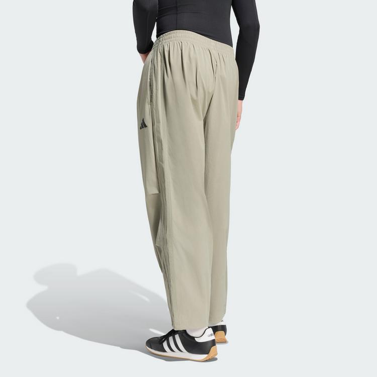 adidas adidas City Tech 3-Streifen-Hose Stoffhose Herren - Silver Pebble - 1 | SportScheck