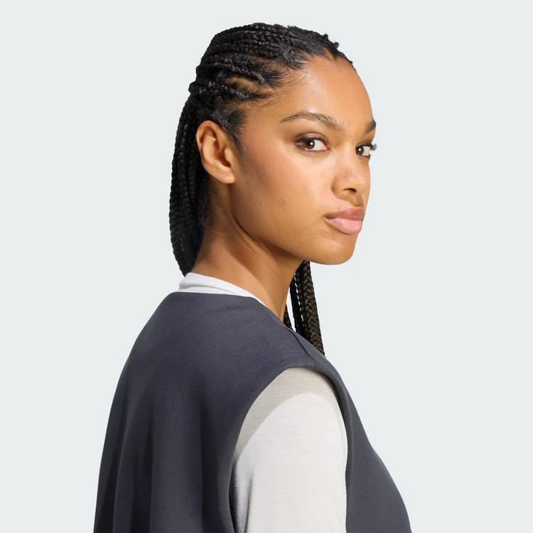 adidas adidas Soft LUX WESTE Kurzweste Damen - Black - 1 | SportScheck