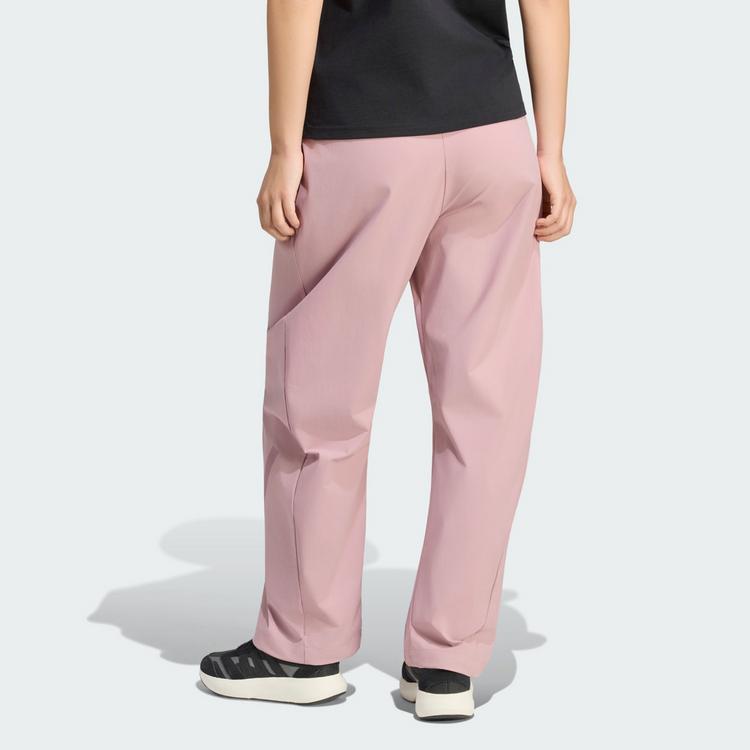 adidas adidas ADIDAS Z.N.E. HOSE, GEWEBT Freizeithose Damen - Magic Mauve - 1 | SportScheck