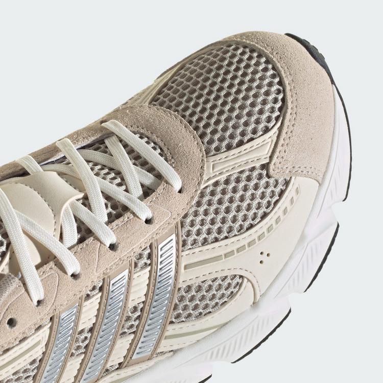 adidas adidas TECHNOCHAOS&nbsp;2000 SCHUH Sneaker Damen - Wonder Beige / Silver Metallic / Wonder White - 7 | SportScheck
