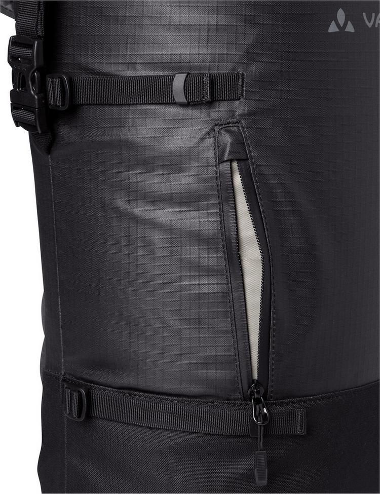 VAUDE VAUDE Professional Daypack 23 Trekkingrucksack - black - 0 | SportScheck