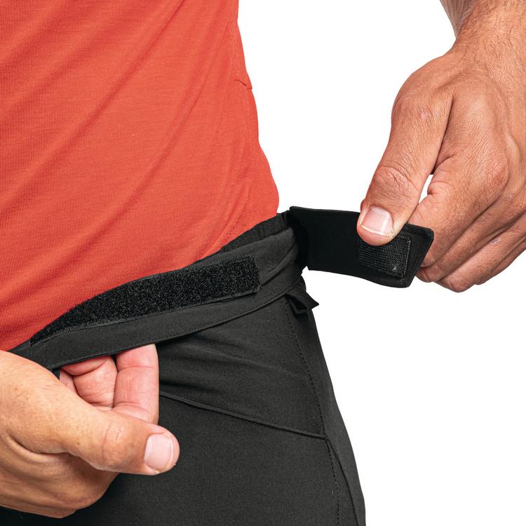 Sch&ouml;ffel Sch&ouml;ffel Shorts Danube M Fahrradshorts Herren - black - 0 | SportScheck