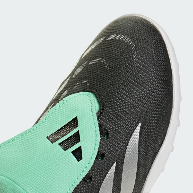 adidas adidas PREDATOR CLUB Kids Fu&szlig;ballschuh, Turf, Fu&szlig;ballschuhe Kinder - Core Black / Silver Metallic / Pulse Mint - 5 | SportScheck