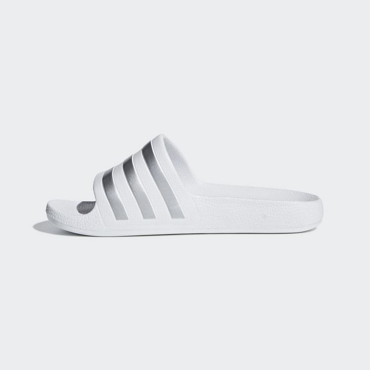 adidas adidas ADILETTE AQUA K Badelatschen Kinder - ftwwht-silvmt-ftwwht - 5 | SportScheck