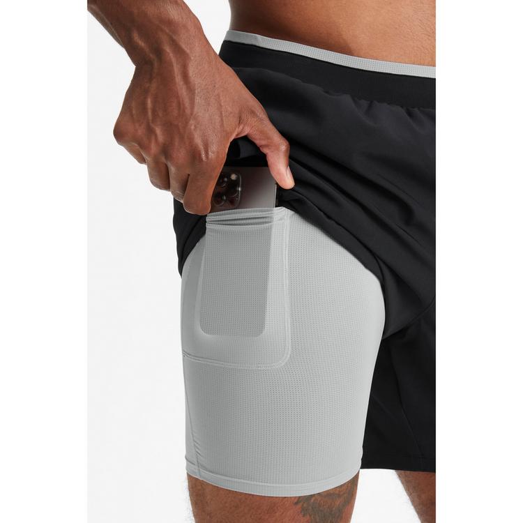 Fabletics Fabletics The Fundamental Short Shorts Herren - Black - 3 | SportScheck
