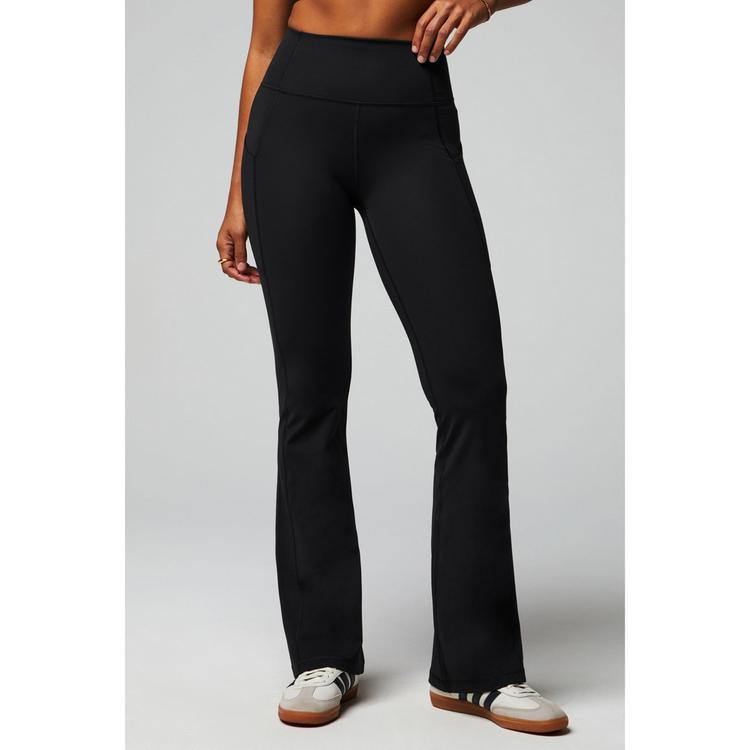 Fabletics Fabletics Oasis Pureluxe High-Waisted Schlaghose Trainingshose Damen - Black - 0 | SportScheck