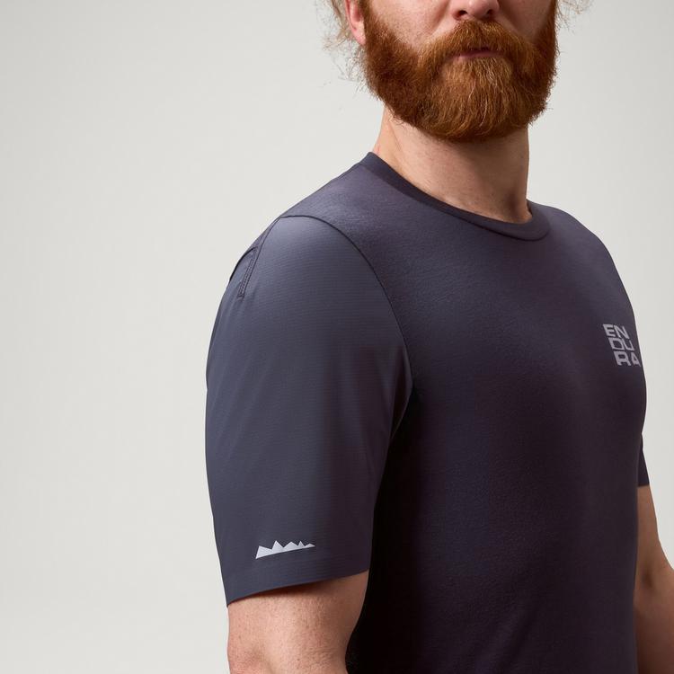 Endura Endura Technical T-Shirt mit vielen Features T-Shirt Herren - CARBON GREY - 2 | SportScheck