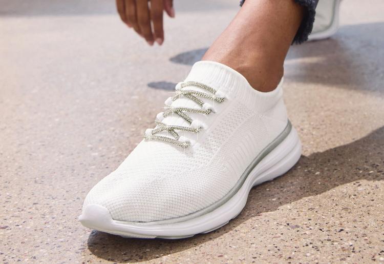 Lascana Lascana Sneaker Sneaker Damen - wei&szlig; - 1 | SportScheck