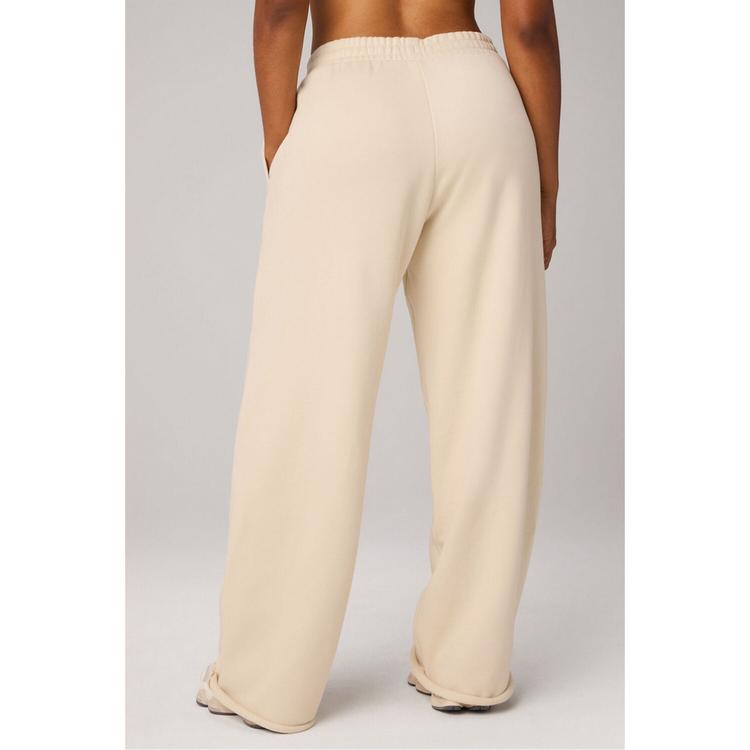 Fabletics Fabletics HEAVY TERRY OVERSIZED WIDE LEG SWEATPANT Trainingshose Damen - ALMOND MILK - 1 | SportScheck