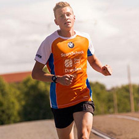 Ein Läufer beim Dresden Stadtlauf