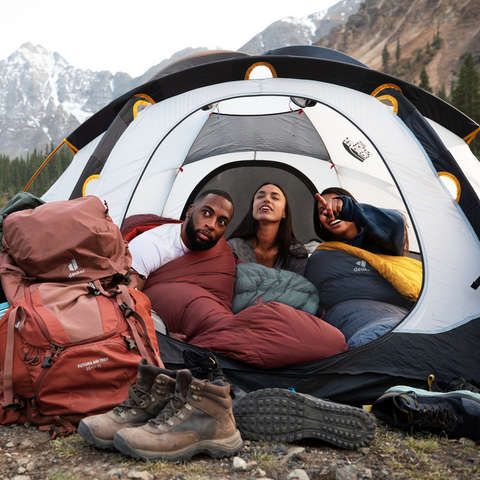 Schlafsack deuter Camping Natur Wanderung
