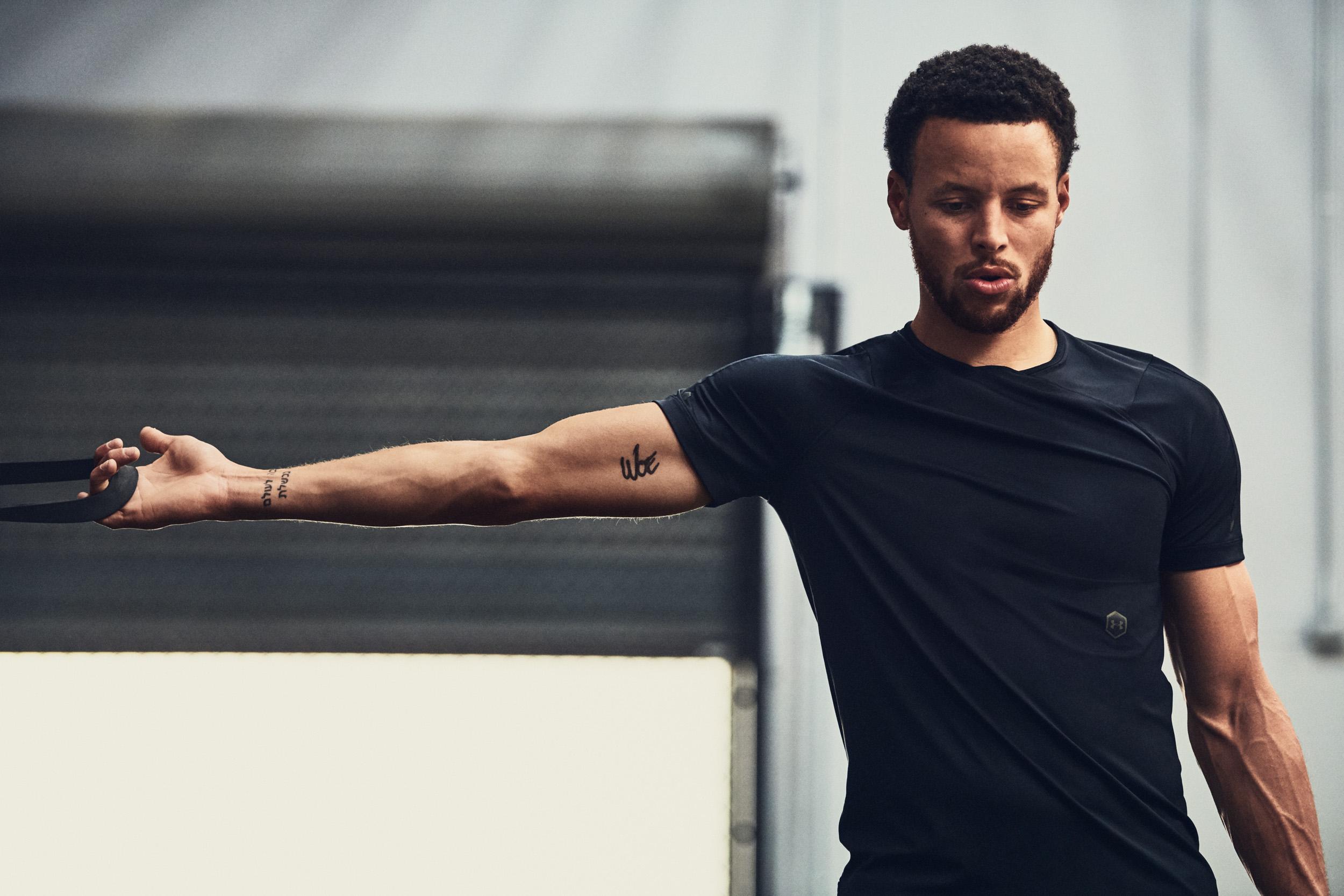 Steph Curry beim Training im Gym.