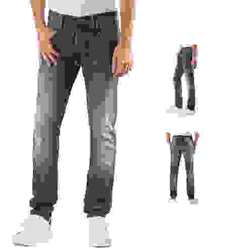 Ein Mann trägt eine Slim Fit Jeans für Herren.